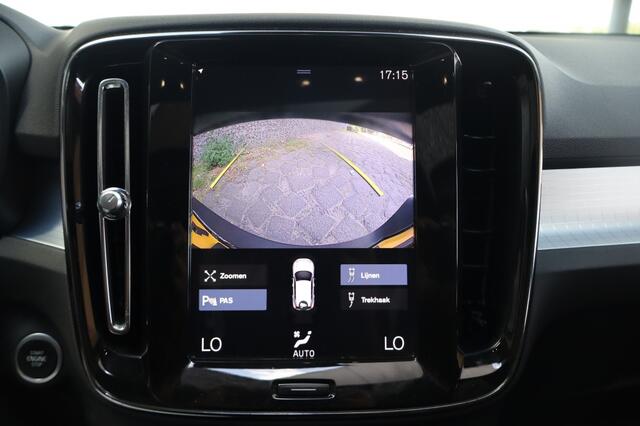 Volvo XC40 1.5 T3 | Geen import | Camera | Schuifdak | Carplay