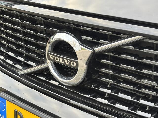 Volvo XC40 1.5 T5 262pk Twin Engine R-Design ACC LED Camera 19''