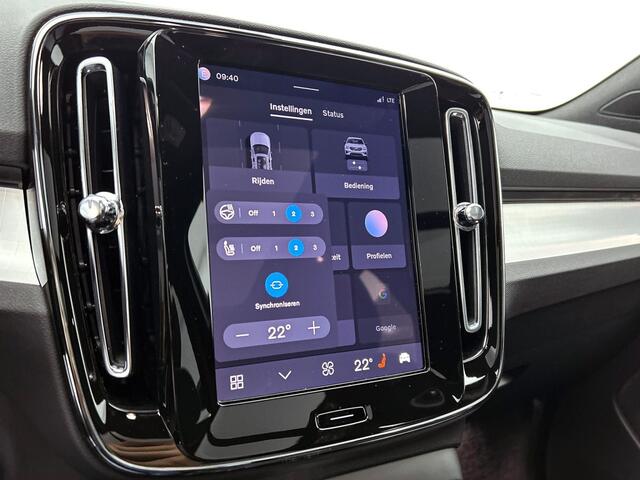 Volvo XC40 XC40 B4 Plus Black Edition | Lounge pack | Voorraad