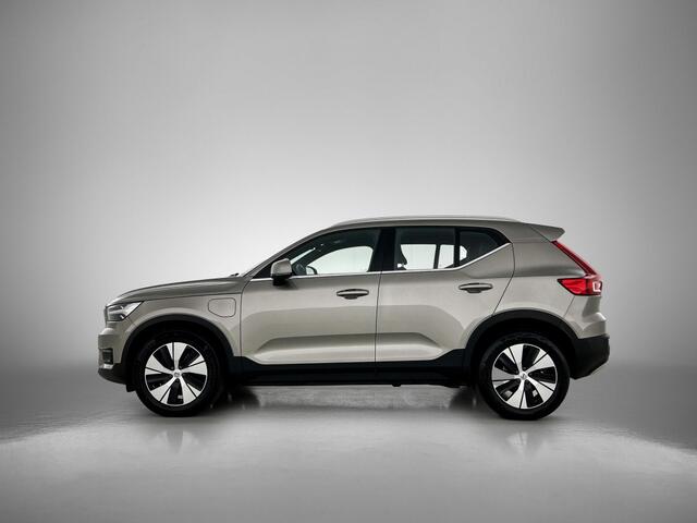 Volvo XC40 1.5 T5 Inscription Expression | Navigatie | Parkeersensoren Voor