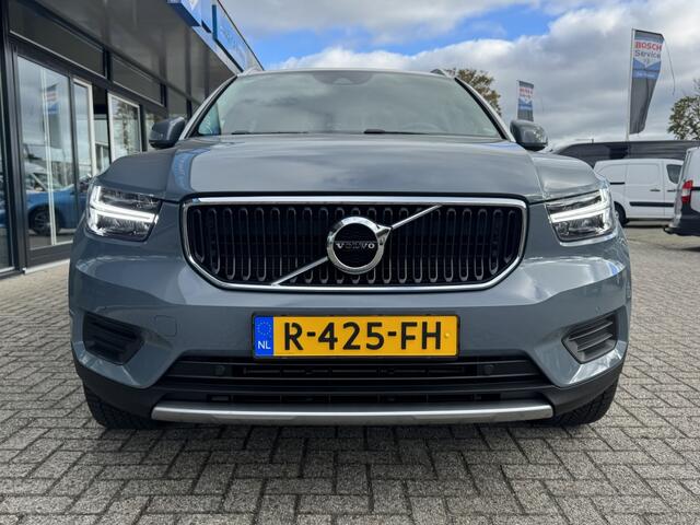 Volvo XC40 2.0 T4 Momentum | Trekhaak | CarPlay | Keyless | Leder