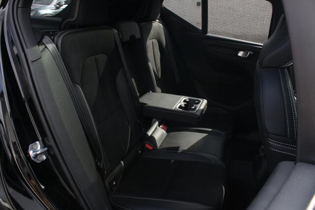Volvo XC40 1.5 T5 TE R-Design, panoramadak, Harman Kardon, 262pk