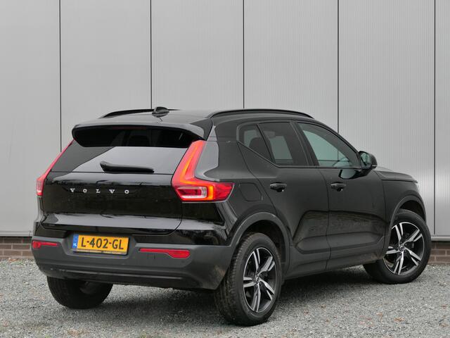 Volvo XC40 1.5 T2 AUT R-Design Camera / pilot assist / Stuurverwarming