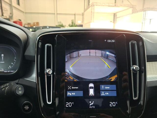 Volvo XC40 1.5 T5 Recharge Business Pro