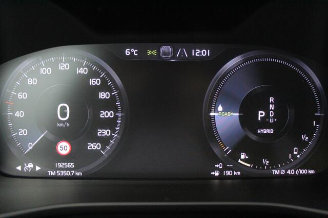 Volvo XC40 1.5 T4 Recharge Inscription Expression