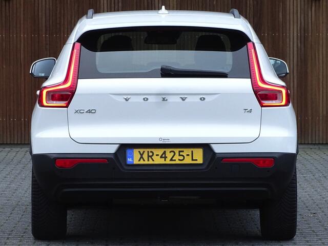 Volvo XC40 T4 191PK automaat / luxe pakket / LED / *NAP*