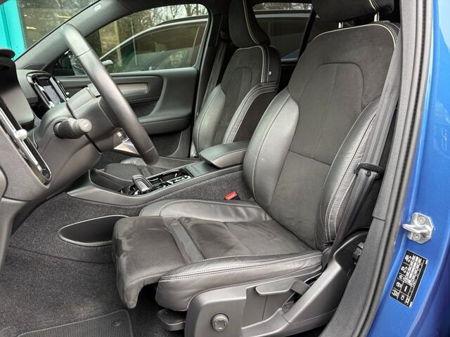 Volvo XC40 2.0 B4 R DESIGN SPORT CarPlay, Camera, TrHaak, Bursting Blue