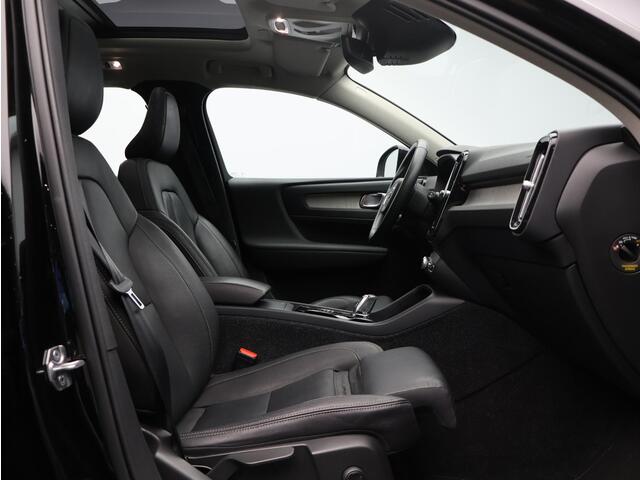 Volvo XC40 T2 Inscription / Pano. dak / 360 camera / Stoel- + stuurwielverwarming / Achterbankverwarming / Harman Kardon Audio / BLIS / Leder /