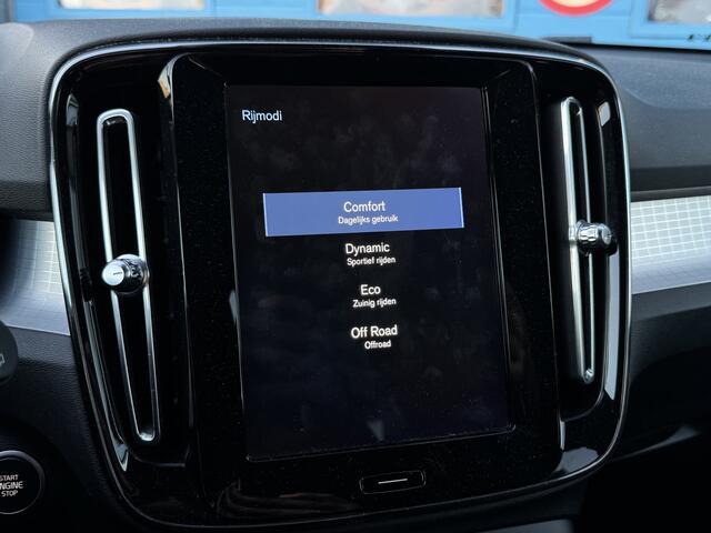 Volvo XC40 2.0 B4 Business Pro GRATIS Afleverpakket! | Uitklapbare Trekhaak | Adaptive Cruise | Als Nieuw! |