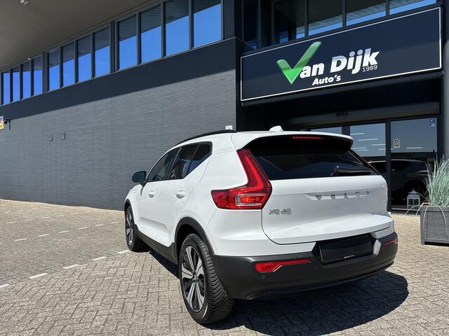 Volvo XC40 1.5 T4 Plug-in hybrid Ultimate Dark