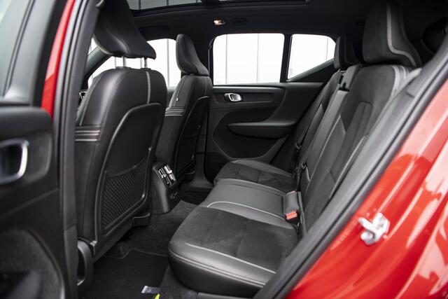 Volvo XC40 1.5 T5 Recharge R-Design | Trekhaak | Panoramadak | Power Seats | Harman / Kardon | 360 Camera | Standkachel |