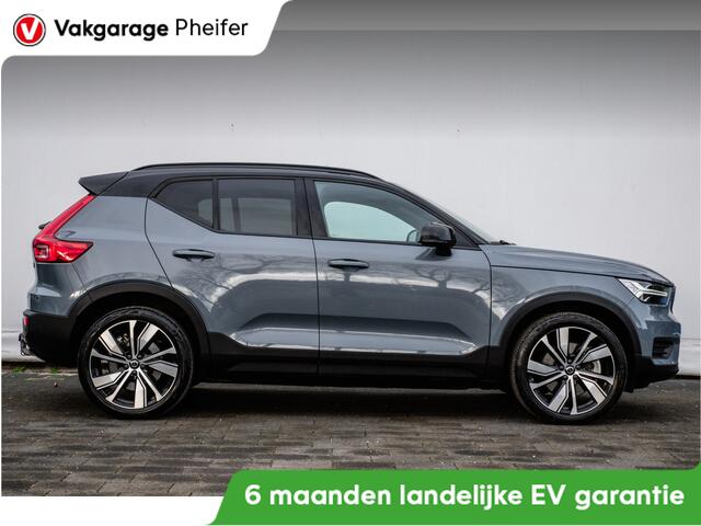 Volvo XC40 Recharge Plus Trekhaak/ Stoel-stuurverwarming/ Blis/ Camera/ Navigatie/ Carplay/ Contourstoelen