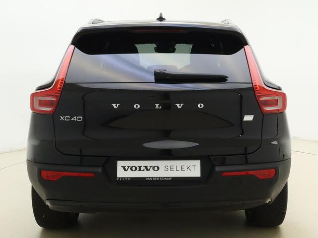 Volvo XC40 Extended Range Plus / Nubuck / Trekhaak / All-Season banden / Getint Glas