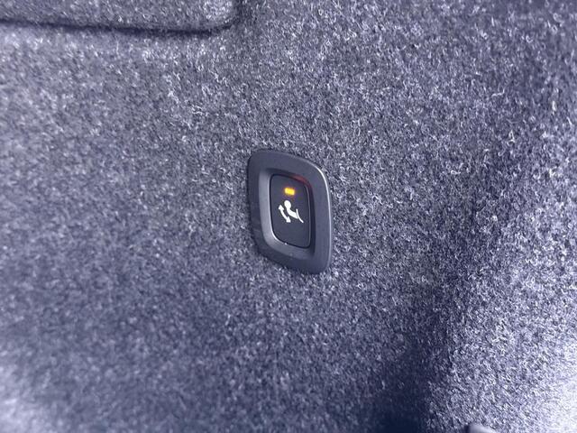 Volvo XC40 1.5 T5 Twin Engine Inscription Trekhaak | Camera | LMV |