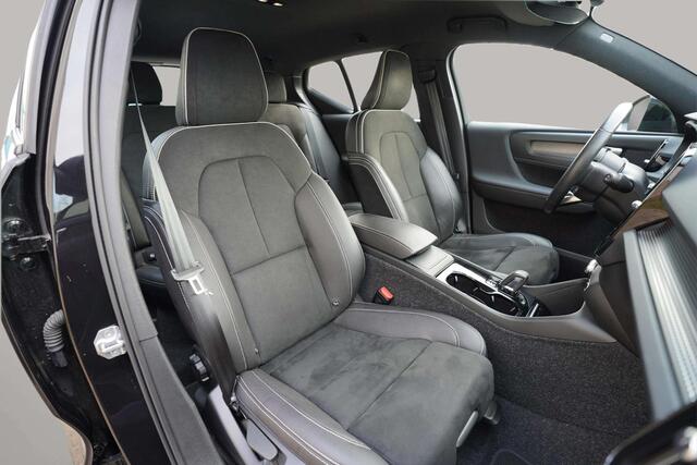 Volvo XC40 Recharge P8 AWD R-Design | Digital Cockpit | Camera | CarPlay | Adap. Cruise | Org NL