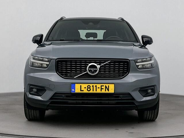 Volvo XC40 1.5 T5 Recharge R-Design Expression | Climate Pack | Cruise Control | Navigatie | Lichtmetalen velgen 18"| Panorama-Dak