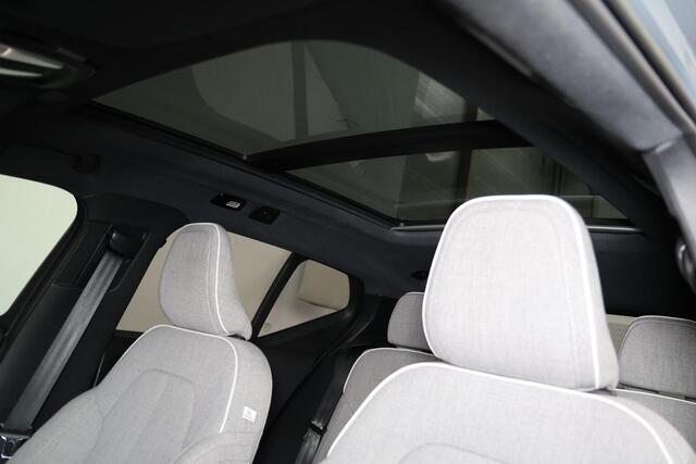 Volvo XC40 Recharge Twin Ultimate 78 kWh - Panorama/schuifdak - IntelliSafe Assist & Surround - 360º Camera - Harman/Kardon audio - Verwarmde voorstoelen & stuur - Parkeersensoren voor & achter - Elektr. bedienb. voorstoelen met geheugen links - Draadloze tel. lader