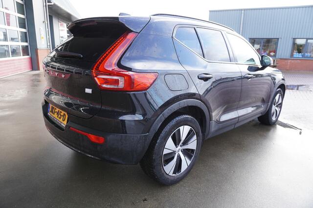 Volvo XC40 1.5 T4 Recharge Dark Plus Hybride nr. V034 | Climate | Camera | Navi | Cruise | Panoramadak