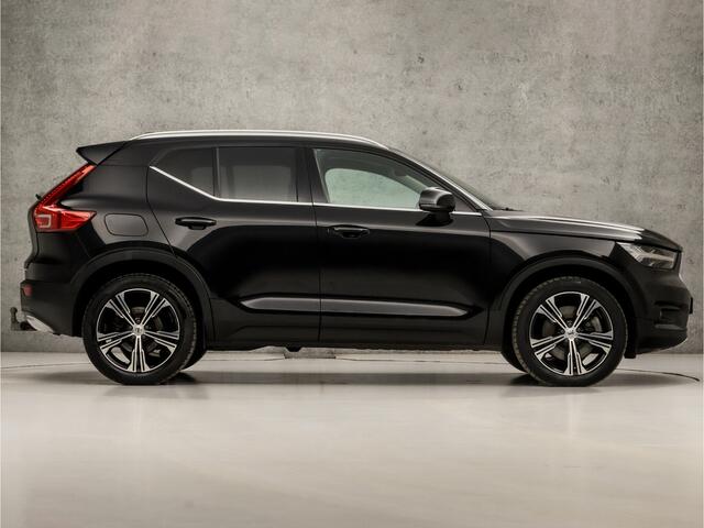 Volvo XC40 1.5 T5 Recharge Inscription 262Pk Automaat (PANORAMADAK, APPLE CARPLAY, LEDER, STUUR/STOELVERWARMING, TREKHAAK, CAMERA, KEYLESS, GETINT GLAS, ADAPTIVE CRUISE, ELEK ACHTERKLEP, NIEUWSTAAT)
