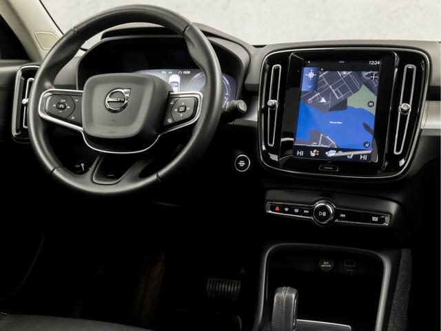Volvo XC40 1.5 T5 Recharge Inscription 262Pk Automaat (PANORAMADAK, APPLE CARPLAY, LEDER, STUUR/STOELVERWARMING, TREKHAAK, CAMERA, KEYLESS, GETINT GLAS, ADAPTIVE CRUISE, ELEK ACHTERKLEP, NIEUWSTAAT)