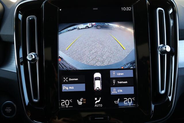 Volvo XC40 B4 Business Pro - IntelliSafe Assist & Surround - Parkeercamera achter - Verwarmde voorstoelen, stuur & achterbank - Parkeersensoren voor & achter - High Performance audio - Standkachel - Elektr. inklapbare trekhaak - 18' LMV