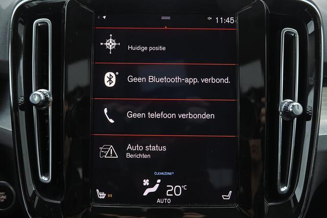 Volvo XC40 T3 Momentum - IntelliSafe Assist & Surround - Harman/Kardon audio - Adaptieve LED koplampen - Parkeercamera achter - Verwarmde voorstoelen - Parkeersensoren voor & achter - Elektr. bedienb. voorstoelen met geheugen links - Draadloze tel. lader - 18' LMV