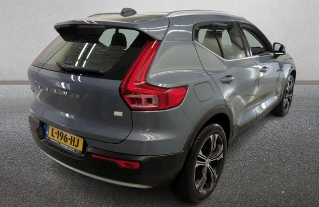 Volvo XC40 1.5 T5 Recharge 262 pk Business Pro Panodak Trekhaak ACC Pilot Assist Camera PDC v+a Adaptieve Cruise Stoelverwaring Stuurverwarming 19 Inch Velgen Carplay Android Plug in Hybride NL Auto 1e Eigenaar