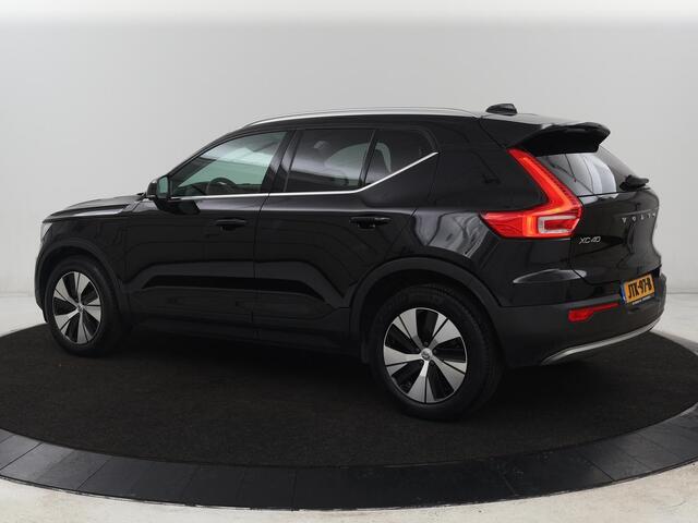 Volvo XC40 1.5 T4 Recharge Inscription | Leder | Stoel & stuurverwarming | Camera | Carplay | Navigatie | 18'' | Cruise control | Full LED | PHEV | Plug In
