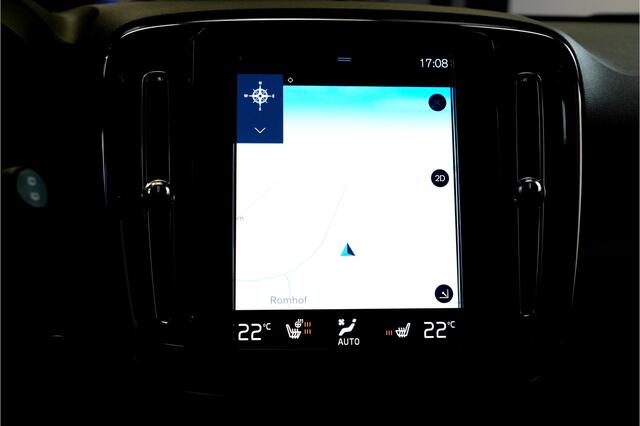 Volvo XC40 1.5 T5 Plug-in Hybrid 193kW/262pk DCT7 Ultimate Bright PANORAMADAK + EL.TREKHAAK + HARMAN/KARDON + ADAPT.CRUISE + PILOT ASSIST + NAVI SENSUS + BLIS + LANE ASSIST + EL.STOELEN + STOEL-&STUURVERWARMING + CAMERA + KEYLESS + PARKSENSOREN V&A + 19" LM-VELGEN!