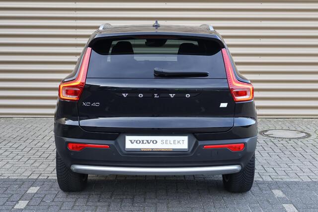 Volvo XC40 T4 Plug-in hybrid Core Bright | Stoel & stuurverwarming | All-season banden | Camera