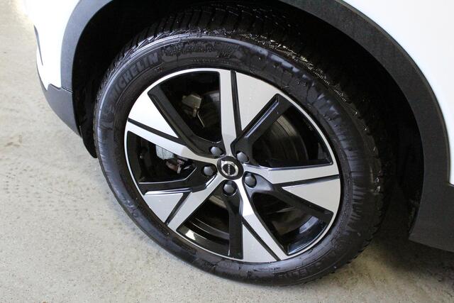 Volvo XC40 Recharge P8 AWD R-Design | WEGKL-TRHAAK | KEYLESS | DAB-RADIO | CARPLAY | ACC | BLINDSPOT | 19'LMV |