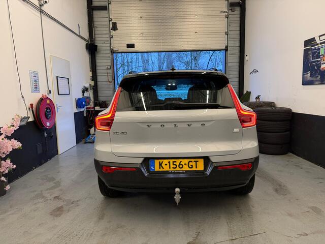 Volvo XC40 Recharge P8 AWD R-Design / Org Nederlands / Panoramadak / BTW / Trekhaak / Harman Kardon /