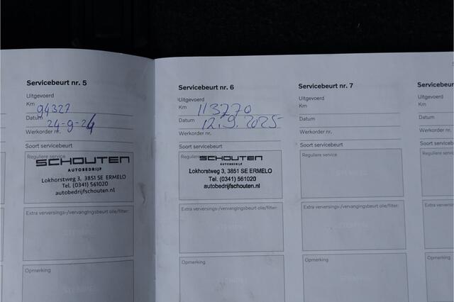 Volvo XC40 1.5 T3 R-Design Automaat Pano Camera Trekhaak