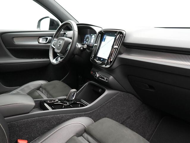 Volvo XC40 T5 Twin Engine R-Design Plug In Hybrid 262pk Dealer O.H. PHEV | Panodak | Camera | Harman & Kardon | Apple Carplay | Cruise Control | Navigatie | 19"L.M | Virtual |