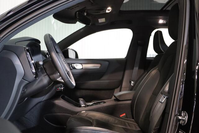 Volvo XC40 1.5 T5 Recharge 262 PK R-Design PHEV, Panoramadak, Leder-Alcantara, Harman/Kardon, Winterpakket