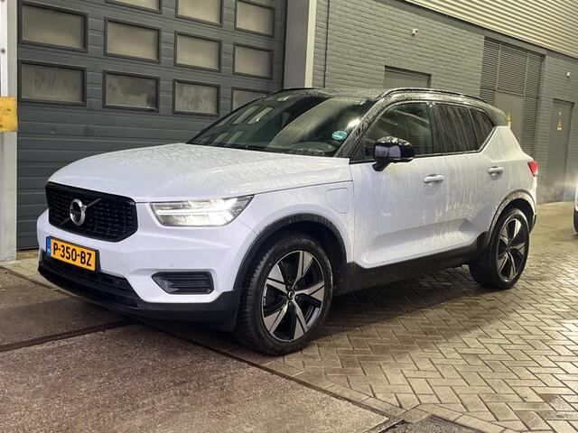 Volvo XC40 T5 Recharge R-Design | Panoramadak | ACC | Trekhaak | 360° Camera | harman/kardon