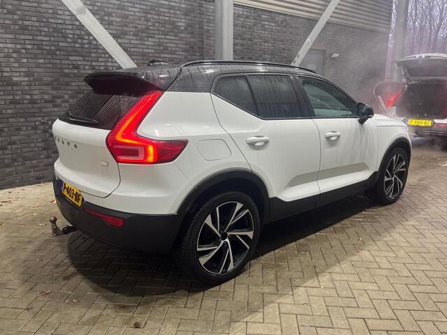 Volvo XC40 T5 Recharge R-Design | Trekhaak | ACC | BLIS | Stoel+Stuurverwarming | harman/kardon