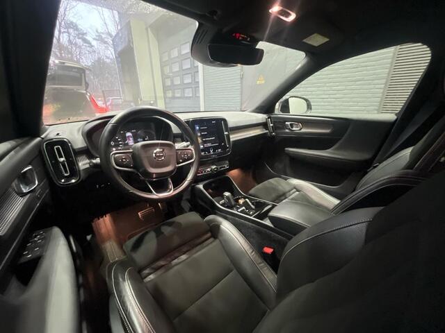 Volvo XC40 T5 Recharge R-Design | Trekhaak | ACC | BLIS | Stoel+Stuurverwarming | harman/kardon