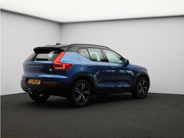 Volvo XC40 T5 Recharge R-Design / Trekhaak / Adapt. cruise / Keyless / Stoel+stuur+achterbankverwarming