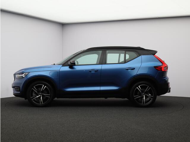 Volvo XC40 T5 Recharge R-Design / Trekhaak / Adapt. cruise / Keyless / Stoel+stuur+achterbankverwarming