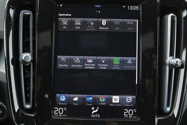 Volvo XC40 T2 Momentum Business - IntelliSafe Assist - Parkeercamera achter - Parkeersensoren voor & achter - Apple Carplay & Android Auto - High Performance audio - Extra getint glas - 18' LMV