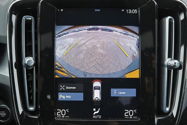 Volvo XC40 T2 Momentum Business - IntelliSafe Assist - Parkeercamera achter - Parkeersensoren voor & achter - Apple Carplay & Android Auto - High Performance audio - Extra getint glas - 18' LMV