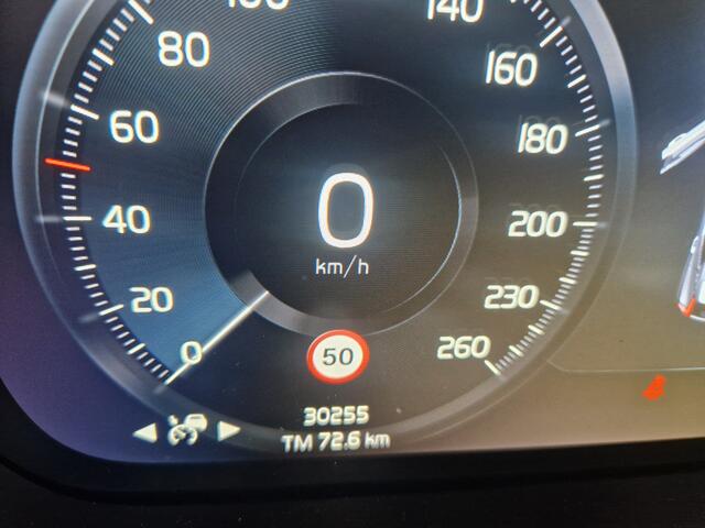 Volvo XC40 1.5 T2 Momentum Business Park Assist Pack | 19"| Elektr. trekhaak