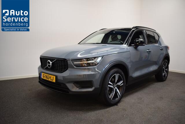Volvo XC40 T3 163pk AUT8 R-Design Pano/ Harman Kardon/ Camera/ Stoelverw./ PDC v+a/ Donker glas