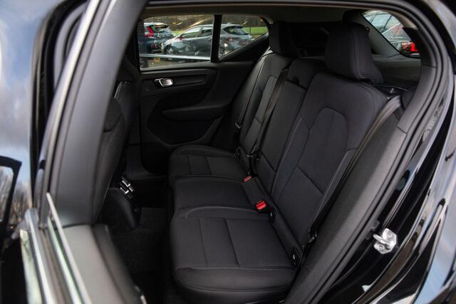 Volvo XC40 1.5 T4 Recharge Inscription Expression , Trekhaak, Carplay,