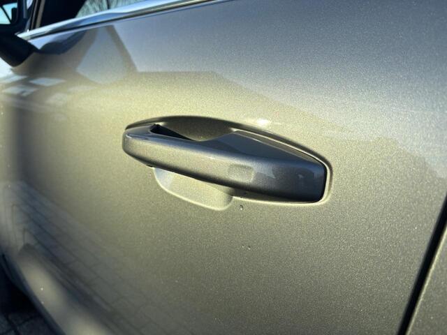 Volvo XC40 T4 Recharge Inscription Expression | Automaat