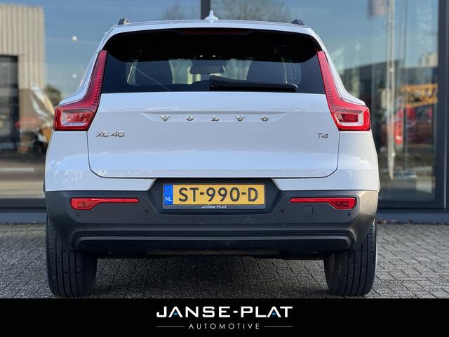 Volvo XC40 2.0 T4 AUT Wegdraaibare trekhaak | Navi |