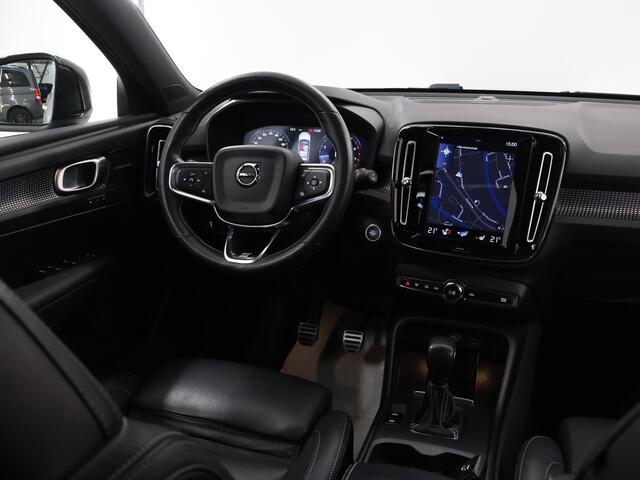 Volvo XC40 1.5 T3 R-Design | Panoramadak | Harman/Kardon | Camera | Comfortstoelen ele.verstelbaar + geheugen | Navigatie | Stoel/Stuurverwarming |