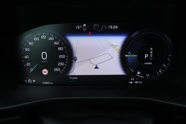 Volvo XC40 T5 Automaat Plug-in hybrid Plus Dark | Premium Audio by Harman Kardon | Interieur Voorverwarming | Power Seats | Parkeer Camera | Park Assist Voor & Achter | Semi Elektrische Trekhaak |