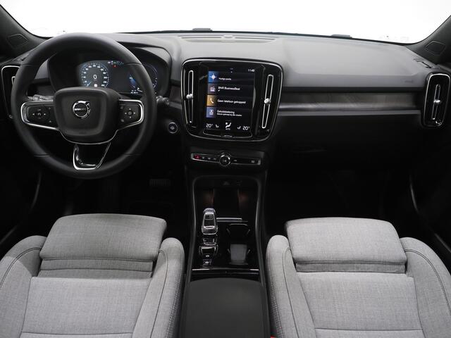 Volvo XC40 1.5 T5 Plug-in hybrid Ultimate Dark | Panoramadak | Tailored Wool Blend | Harman/Kardon | Trekhaak | 360 | Keyless